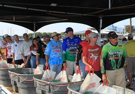 The number of anglers at the tanks was deceiving, many pros and co-anglers had only one or two fish in the bag, and they were the lucky ones. There were plenty of blanks put up on Day One.