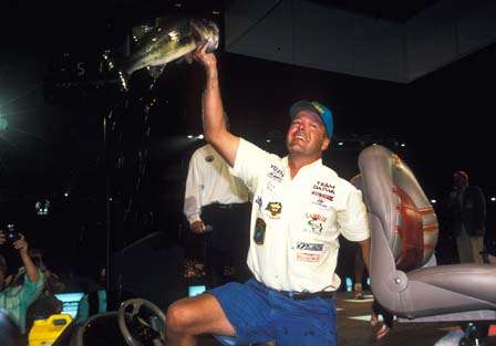 <b>Even money:</b> The winning weight will eclipse the record set by Davy Hite on the Delta in 1999.
