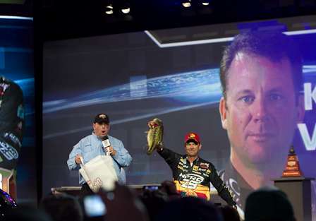 Kevin VanDam shows off a big bass to Sunday's crowd.