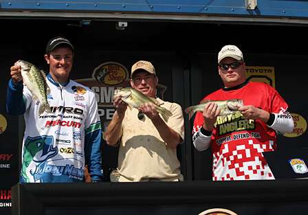 Aaron Cahill of Biloxi, Miss., and Bertin Esteves III of Araby, La., fished with pro Joey Nania in the Wounded Warriors tournament on Lake Grapevine.
