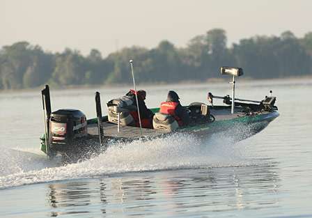 Anglers take off on Day Three of the Sunshine Showdown on the Harris Chain of Lakes.