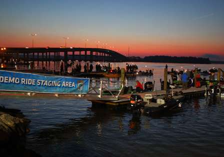 Anglers prepare for Day Two of the Power-Pole Citrus Slam on the St. Johns River. 