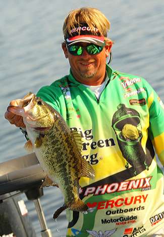 J Todd Tucker sits in second after his second day with more than 20 pounds.