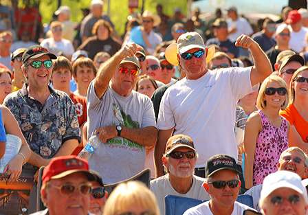 Fans showed up in Palatka, Fla., to enjoy the festivities and cheer on their favorite pros.