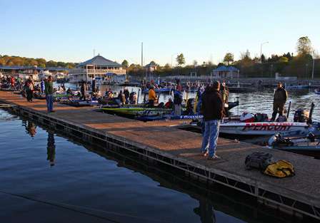 Anglers line up at the docks as B.A.S.S. officials check boats and prepare for Day One of competition.
