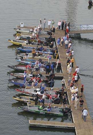 The final 12 line up on the take-off dock Saturday morning.
