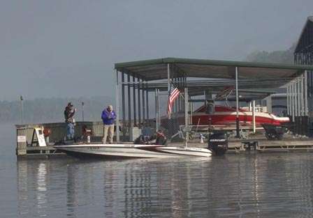 Following a fog delay, competitors finally set out onto Barren River Lake about 8:30 a.m.
