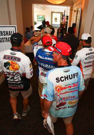 The Elite anglers prepare to meet their Marshals for Day 1.