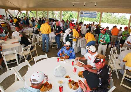 Elite anglers and Marshals chow down after registration.