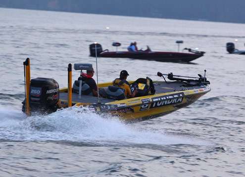 <p>
	Terry Scroggins looks to close even closer to the Toyota Tundra Bassmaster Angler of the Year lead after Alton Jones stumbled on Day One.</p>
