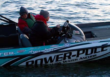 <p>
	Arnie heads out onto Lake Norman for the first day of competition.</p>
