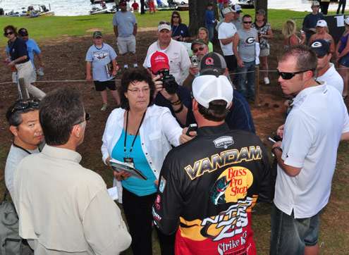 <p>
	VanDam is interviewed by the media after his giant bag catapulted him into second place.</p>
