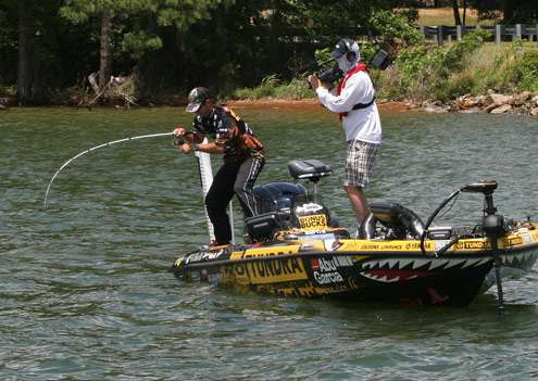 <p>
	Iaconelli usually uses the full range of his bass boat when fighting a bass.</p>
