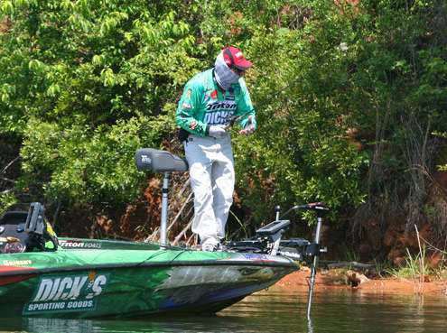 <p>
	Shaw Grigsby moves to get a better sight angle on a fish he has located.</p>
