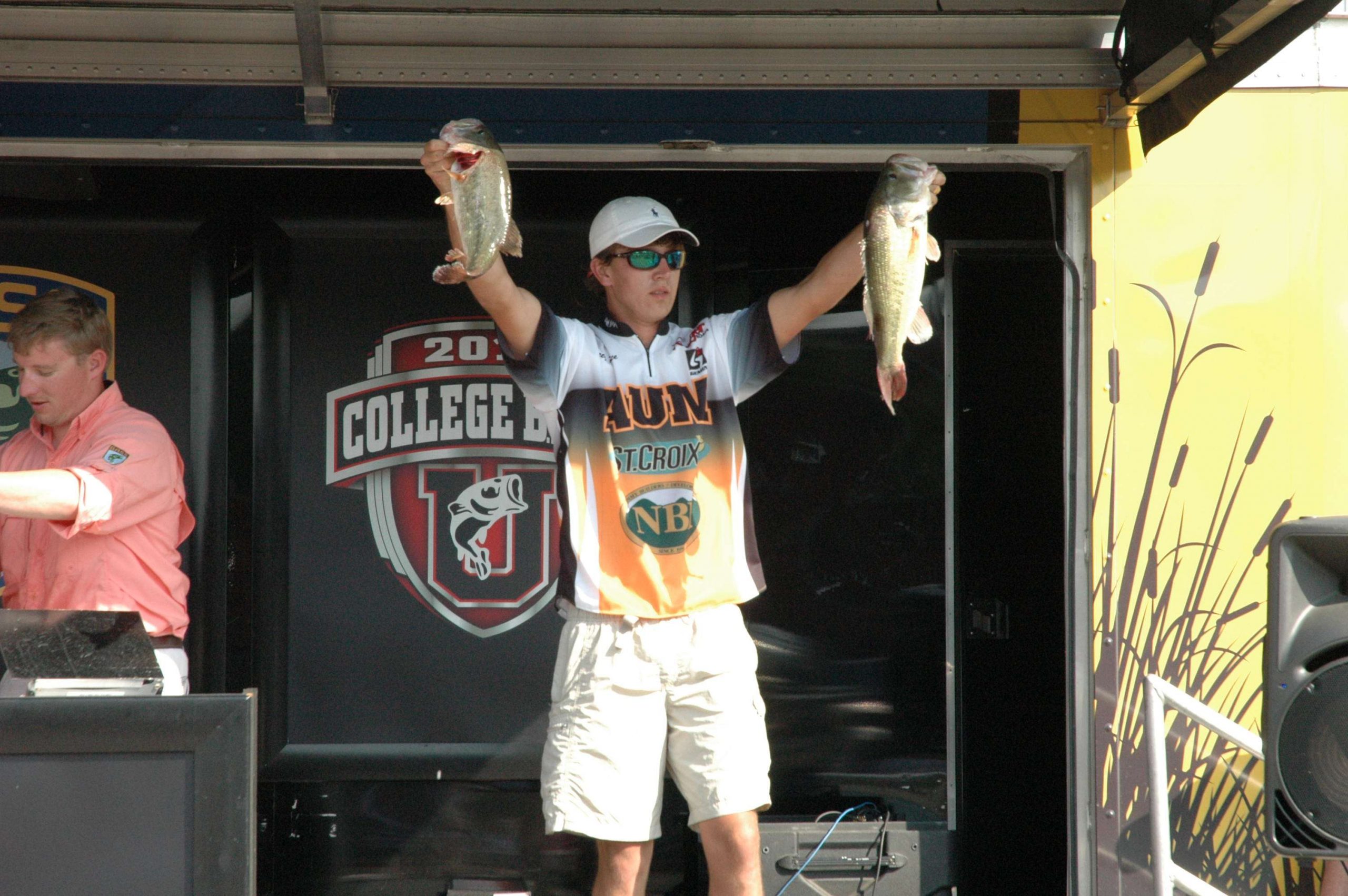 <p>
	Corey Pierce shows off fish that would earn Auburn-Montgomery second place.</p>
