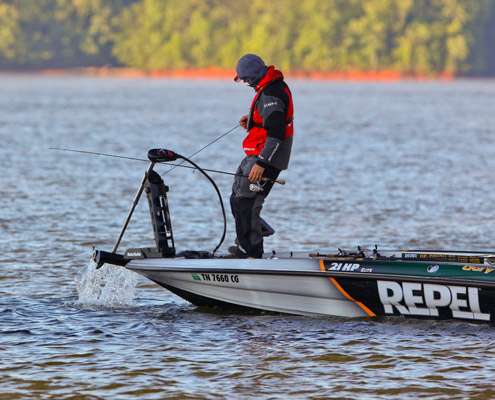 <p>
	Like many of his competitors, Gary Klein was making frequent moves on West Point Lake.</p>
