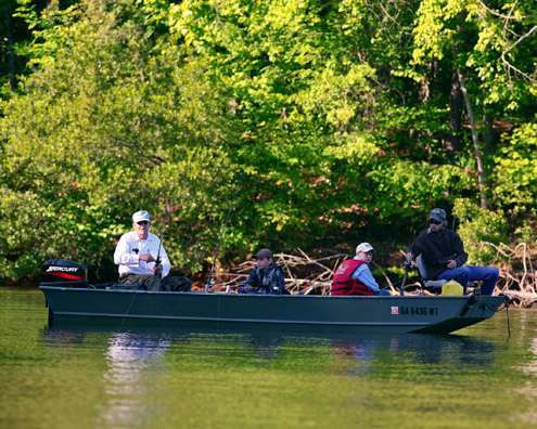 <p>
	Weekend anglers were enjoying a day of fishing.</p>
