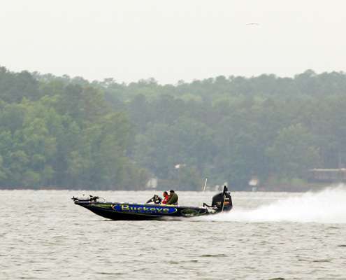 <p>
	Marty Robinson and the majority of the competitors were running multiple fishing locations early on Day One.</p>
