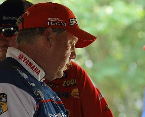 <p>
	Jones has led the points standings since the second event, but was coming into a difficult fishery in Lake Murray.</p>

