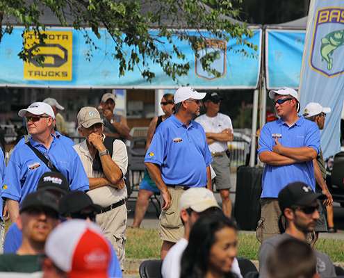 <p>
	A group of Marshals watch the weigh-in after their day on the water with the Elite Series anglers.</p>
