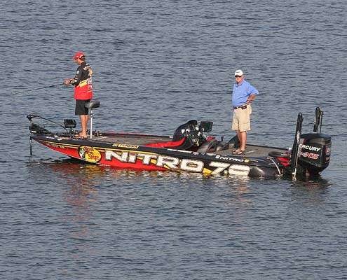 <p>
	And not too far from Vinson, Kevin VanDam fishes another drop off.</p>
