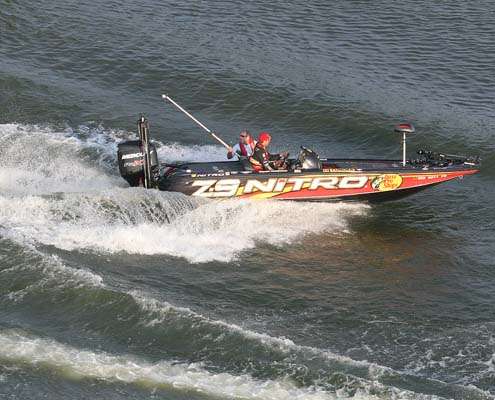 <p>
	 </p>
<p>
	Kevin VanDam rides a wave then heads to his first spot not far from the launch.</p>
