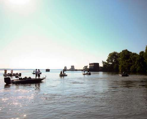 <p>
	Kevin VanDam drew a crowd of spectator boats on Day One of the Dixie Duel. </p>
