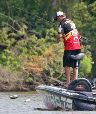 <p>
	The fish was short and VanDam was looking for bigger bass to help him make a charge in the AOY race.</p>
