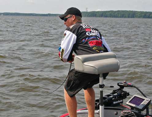 <p>
	 </p>
<p>
	Roy sets the hook on another white bass on one of his slower mornings on Wheeler Lake.</p>
