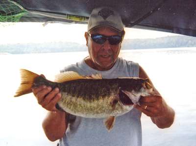 <p>
	<strong>Richard D. Holler</strong></p>
<p>
	6 pounds, 1 ounce</p>
<p>
	Merrill Creek Reservoir, N.J.</p>
<p>
	shiner</p>
