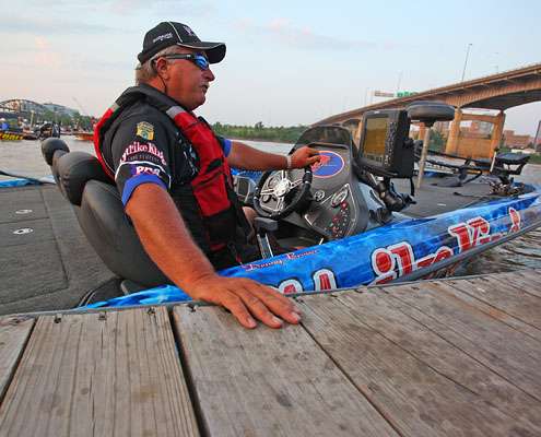 <p>
	Brauer has a huge lead on the field, but itâs on a body of water where anything can happen.</p>
