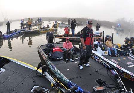 <p>
	Biffle is a good ton behind Clunn, but the Wagoner, Okla., veteran angler is also the stuff of legends, fishing B.A.S.S. for the past quarter century. He might be splitting the old school vote, but heâs got All-Star Week experience.</p>
