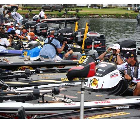<p>
	The boat line up at the dock for final instructions for Lake Jordan.</p>
