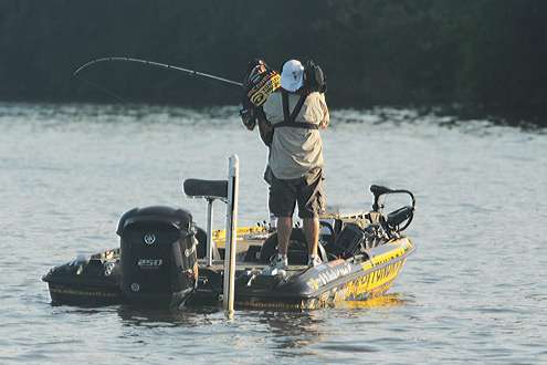 <p>
	 </p>
<p>
	Iaconelli rears back to set the hook as a cameraman films his day.</p>

