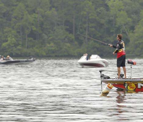 <p>
	 </p>
<p>
	VanDam has excelled the past two postseasons on Lake Jordan and the Alabama River to win Toyota Tundra Bassmaster Angler of the Year titles.</p>

