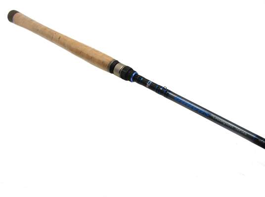 <p>
	<strong>Dobyns Rods: DX792SF Champion Extreme</strong></p>
<p>
	Gary Dobyns is offering seven new spinning rods in his Champion and Champion Extreme series in 2012. In addition, his 7-foot, 9-inch DX792SF Champion Extreme is designed for the finesse needs of bass anglers all over the country, but especially in the Upper Midwest and Northeast.</p>
