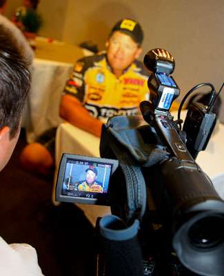 <p>
	 </p>
<p>
	Terry Scroggins does a television interview with the media.</p>

