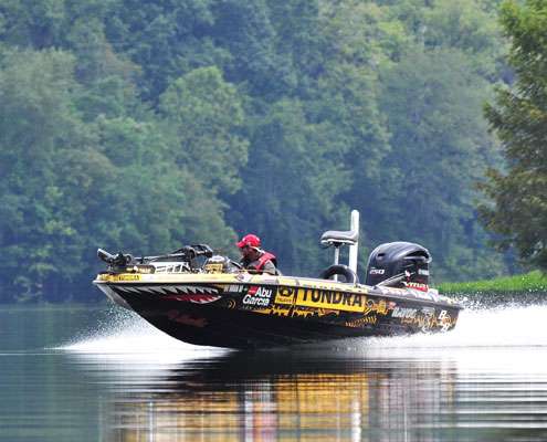 <p>
	Mike Iaconelli was in a hurry during practice.</p>
