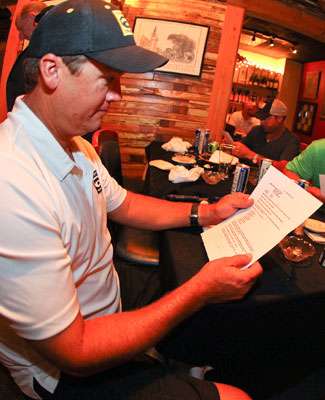 <p> 	 </p> <p> 	Terry Scroggins takes a look at the rules sheet for Toyota Trucks All-Star Week. </p> 