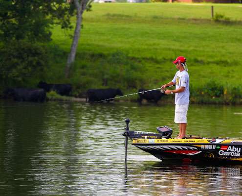 <p>
	Mike Iaconelli preferred a spinning reel as well.</p>
