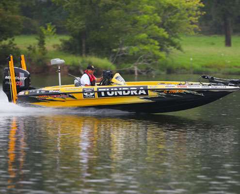 <p>
	Terry Scroggins was working his way downriver on Day One of practice on the Alabama River. </p>
