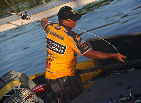 <p>
	Terry Scroggins pulls his rods out of the locker on Day One of the Evan Williams Bourbon All-Star Championship.</p>

