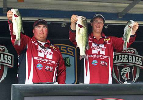 <p>
	Shane Howinston and David Faulk of Mississippi State climbed up to 10<sup>th</sup> with the largest sack of Day Two at 11-6. Faulk holds his 5-5 largemouth, the biggest of the event.</p>
