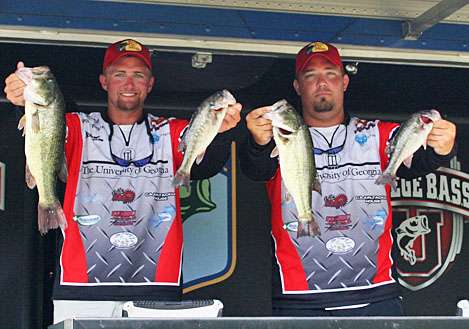 <p>
	Georgia anglers Randy Tolbert and Chase Simmemon totaled 20-13 to make the top 5 in third place.</p>
