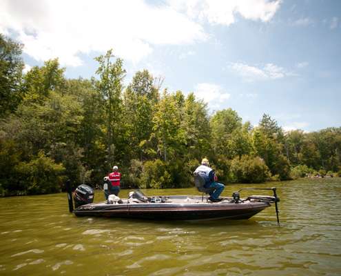 <p>
	The anglers had 4 hours to bag five fish. </p>
