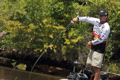 <p>
	Photographer Seigo Saito spent the final day of the Evan Williams Bourbon All-Star Championship capturing images of Edwin Evers on the Alabama River.</p>
