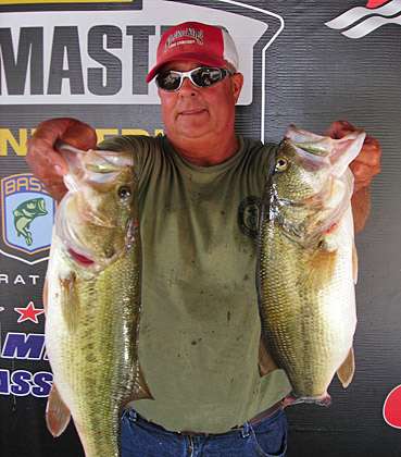 <p>
	<strong>JERRY WILLIAMS, ARKANSAS DIVISION</strong></p>
<p>
	In scorching temps that made limits tough, the 64-year-old Conway angler won his third Arkansas tournament in a row, catching 22.87 to almost double the nearest competitor.  The veteran of dozens of B.A.S.S. events earned $2,421 with the win Aug. 27-28 on Lake Ouachita.</p>
