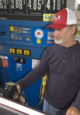 <p>
Filling the tank for tournament day.</p>