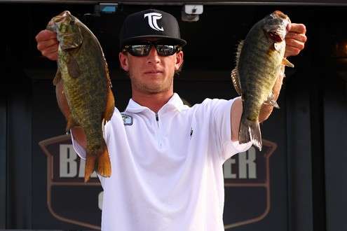 <p> 	Shryock, who already qualified for the Classic through the Southern Opens and now has qualified for the Elite Series via his finish in the Northern Opens, landed 43 pounds, 11 ounces on Oneida Lake and ended the tournament in ninth place. His shallow water gameplan netted him quality largemouth. He targeted shallow mats and wood; one tree in particular held multiple big fish for him, and he visited it at different times during the tournament.</p> 