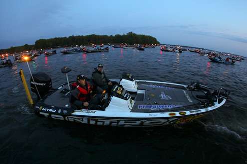 <p>
	Elite Series angler Jami Fralick starts Day Two in 4th place with 16 pounds, 5 ounces.</p>
